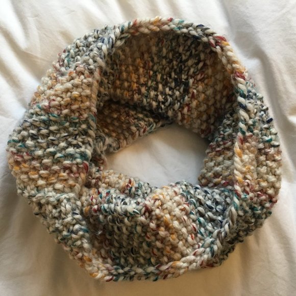 Accessories - Cozy Hand-knit wool circle scarf - muted colors